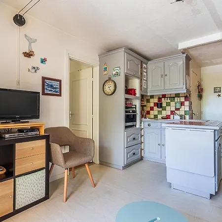 Les Mimosas Bleus-5 By Interhome Apartment